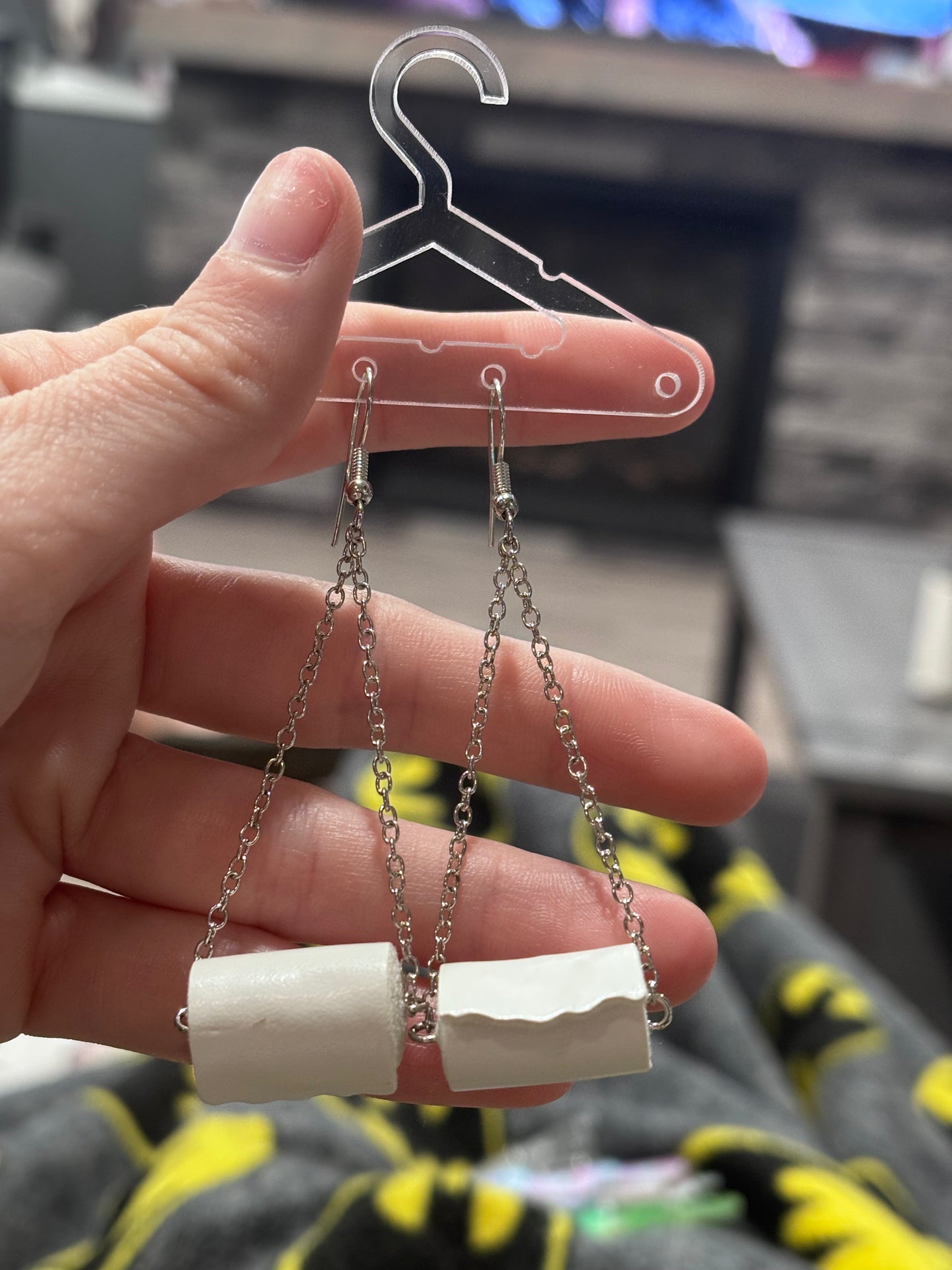 Toiletpaper Earrings